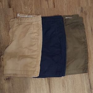 Men's Casual Shorts - Tan, Navy, and Olive. Used